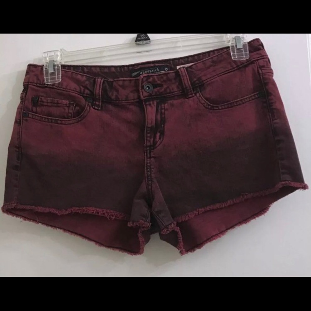 Red black ombré shorts